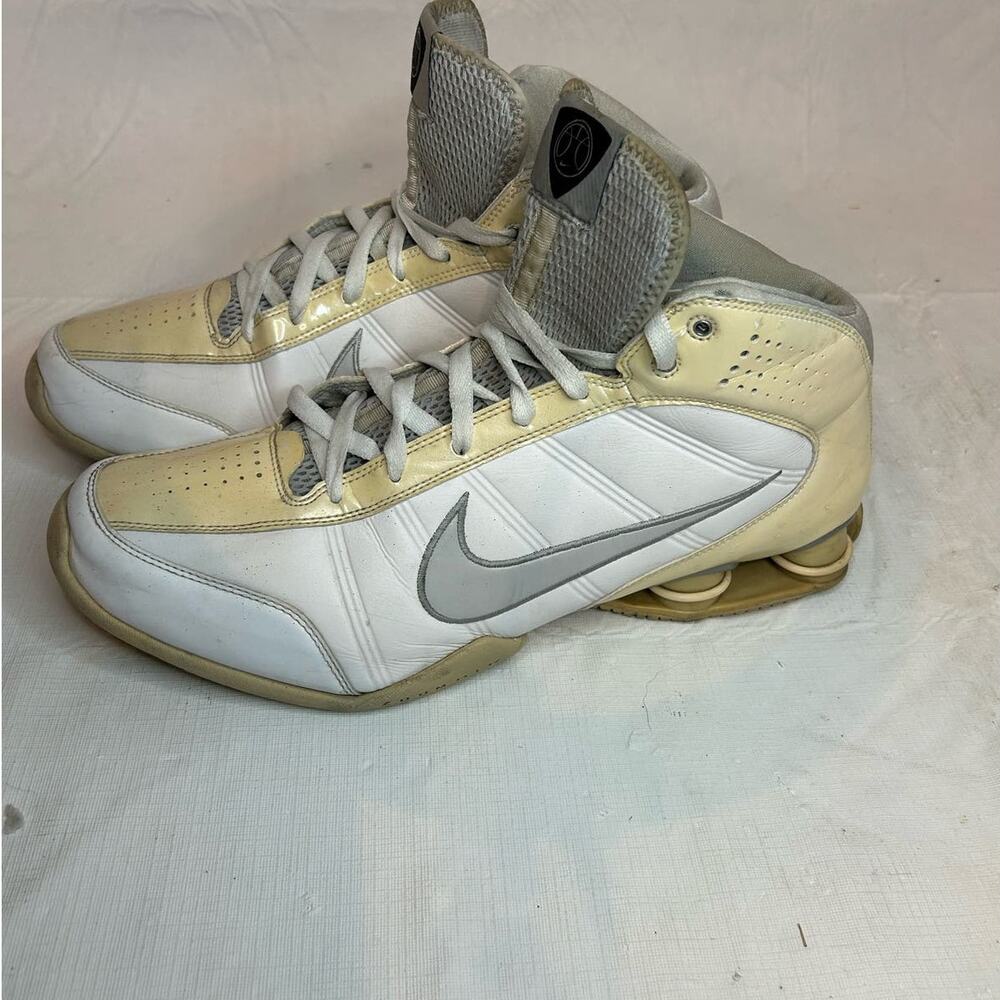 VINTAGE NIKE SHOX WHITE METALLIC Size 14 Men's